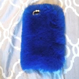 BRAND NEW iphone 6/6s fluffy phone case